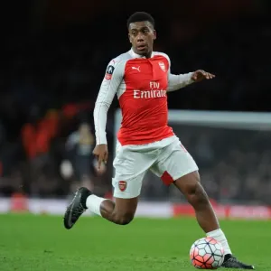 Alex Iwobi in Action: Arsenal vs Sunderland FA Cup Clash at Emirates Stadium