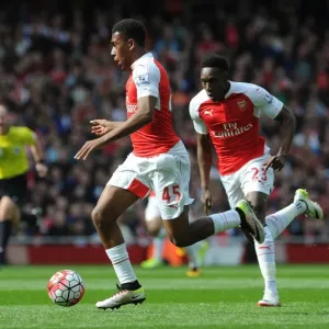 Alex Iwobi in Action: Arsenal vs. Watford, Premier League 2015-16 Alex Iwobi in Action: Arsenal vs. Watford, Premier League 2015-16