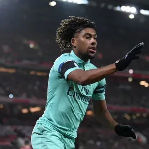 Alex Iwobi in Action: Liverpool vs Arsenal, Premier League 2018-19 Alex Iwobi in Action: Liverpool vs Arsenal, Premier League 2018-19