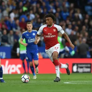 Alex Iwobi (Arsenal) Adrien Silva (Leicester). Leciester City 3: 1 Arsenal. Premier League Alex Iwobi (Arsenal) Adrien Silva (Leicester). Leciester City 3: 1 Arsenal. Premier League