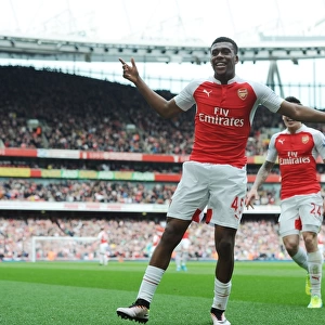 Alex Iwobi Scores His Second Goal: Arsenal's Victory Against Watford (April 2016)