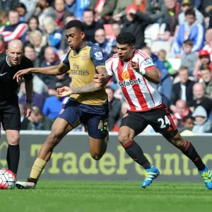 Alex Iwobi Surges Past Deandre Yedlin: Arsenal vs Sunderland, 2015-16 Premier League