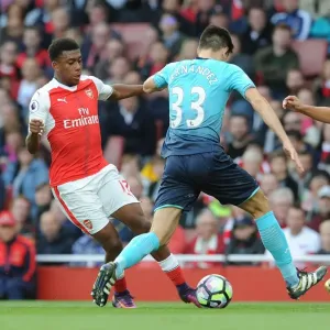 Alex Iwobi's Slick Nutmeg of Swansea's Federico Fernandez (Arsenal vs Swansea City, 2016-17)