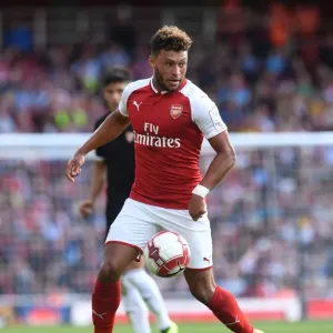 Alex Oxlade-Chamberlain in Action: Arsenal vs Sevilla, Emirates Cup 2017-18