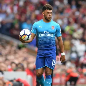 Alex Oxlade-Chamberlain in Action: Liverpool vs Arsenal, Premier League 2017-18