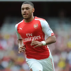 Alex Oxlade-Chamberlain (Arsenal). Arsenal 5: 1 Benfica. The Emirates Cup, Day 1. Emirates Stadium Alex Oxlade-Chamberlain (Arsenal). Arsenal 5: 1 Benfica. The Emirates Cup, Day 1. Emirates Stadium