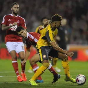 Alex Oxlade-Chamberlain (Arsenal) Eric Lichaj (Forest). Nottingham Forest 0: 4 Arsenal Alex Oxlade-Chamberlain (Arsenal) Eric Lichaj (Forest). Nottingham Forest 0: 4 Arsenal