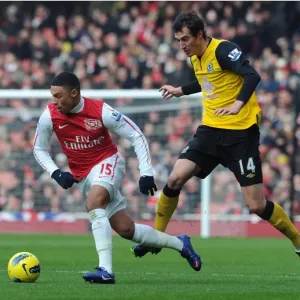 Alex Oxlade-Chamberlain's Lightning Sprint Past Radoslav Petrovic: Arsenal's Young Prodigy Outpaces Blackburn Defender