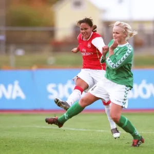 Alex Scott (Arsenal) Elin Steinarsdottir (Bredablik) Alex Scott (Arsenal) Elin Steinarsdottir (Bredablik)