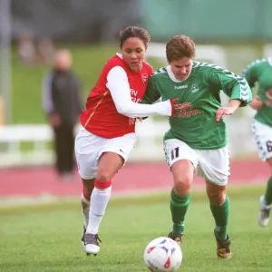Alex Scott (Arsenal) Gudlaug Jonsdottir (Bredablik) Alex Scott (Arsenal) Gudlaug Jonsdottir (Bredablik)