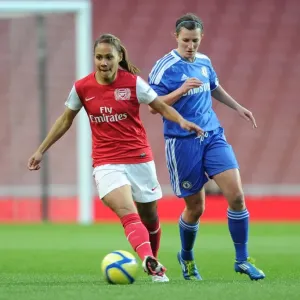 Alex Scott (Arsenal Ladies) Helen Lander (Chelsea). Arsenal Ladies 3: 1 Chelsea Ladies
