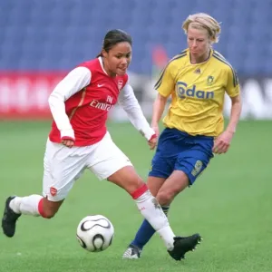 Alex Scott (Arsenal) Stine Kjaer Dimun (Brondby)