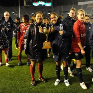 Alex Scott and Homare Sawa Lead Teams to 1-1 Draw in Charity Match between INAC Kobe and Arsenal Ladies at Nishigaoka Stadium, Tokyo (November 30, 2011) Alex Scott and Homare Sawa Lead Teams to 1-1 Draw in Charity Match between INAC Kobe and Arsenal Ladies at Nishigaoka Stadium, Tokyo (November 30, 2011)
