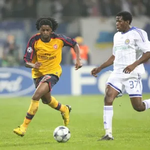 Alex Song (Arsenal) Ayila Yussuf (Dynamo Kiev)