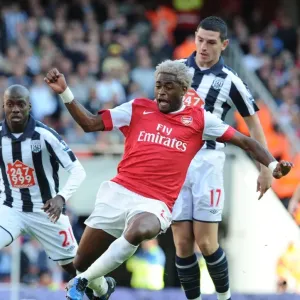 Alex Song (Arsenal) Graham Dorrans (WBA). Arsenal 2: 3 West Bromwich Albion