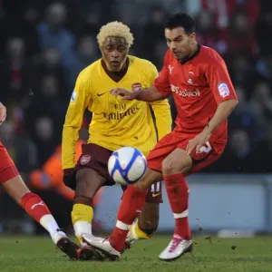 Alex Song (Arsenal) Jason Crowe and Jimmy Smith (Orient). Leyton Orient 1: 1 Arsenal Alex Song (Arsenal) Jason Crowe and Jimmy Smith (Orient). Leyton Orient 1: 1 Arsenal