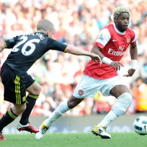 Alex Song (Arsenal) Jay Spearing (Liverpool). Arsenal 1: 1 Liverpool. Barclays Premier League