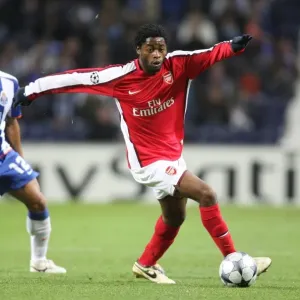 Alex Song (Arsenal) Lucho & Hulk (FC Porto) Alex Song (Arsenal) Lucho & Hulk (FC Porto)