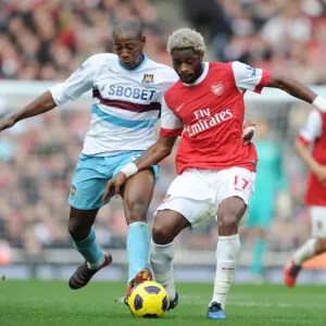Alex Song (Arsenal) Luis Boa Morte (West Ham). Arsenal 1: 0 West Ham United
