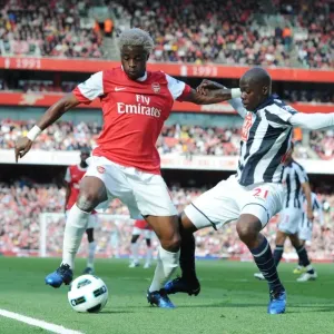 Alex Song (Arsenal) Youssouf Mulumbu (WBA). Arsenal 2: 3 West Bromwich Albion