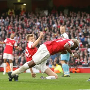 Alex Song Scores the Winning Goal: Arsenal 1-0 West Ham United, Barclays Premier League, Emirates Stadium, October 2010