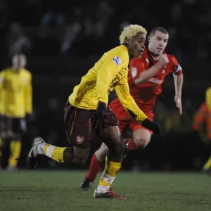 Alex Song vs Stephen Dawson: FA Cup Fifth Round Stalemate at Leyton Orient Alex Song vs Stephen Dawson: FA Cup Fifth Round Stalemate at Leyton Orient