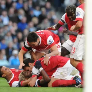 Alex Song's Brace: Arsenal's Triumphant 3-0 Victory Over Manchester City in 2010 Alex Song's Brace: Arsenal's Triumphant 3-0 Victory Over Manchester City in 2010