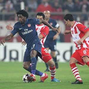 Alex Song's Brilliant Performance: Arsenal's 1-0 Win Over Olympiacos in Champions League Group H