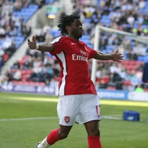 Alex Song's Thrilling Goal Celebration: Arsenal's Unforgettable 4-1 Victory Over Wigan Athletic (11/4/09) Alex Song's Thrilling Goal Celebration: Arsenal's Unforgettable 4-1 Victory Over Wigan Athletic (11/4/09)