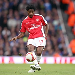 Alex Song's Triumph: Arsenal's 3:1 Victory Over Everton in the Barclays Premier League (October 18, 2008)