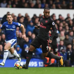 Alexandre Lacazette in Action: Arsenal vs Everton, Premier League 2017-18 Alexandre Lacazette in Action: Arsenal vs Everton, Premier League 2017-18