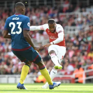 Alexandre Lacazette in Action: Arsenal vs West Ham United, Premier League 2018-19