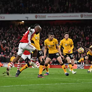 Alexandre Lacazette Scores Arsenal's Second Goal vs. Wolverhampton Wanderers (2021-22) - Emirates Stadium