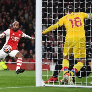 Alexandre Lacazette Scores Arsenal's Second Goal Against Crystal Palace (2021-22)