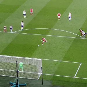 Alexandre Lacazette Scores Dramatic Penalty: Arsenal's Exhilarating 2-1 Victory over Tottenham Hotspur in the Premier League 2020-21