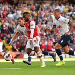 Alexandre Lacazette Scores First Goal: Arsenal Triumphs over Tottenham in Premier League 2019-20 Alexandre Lacazette Scores First Goal: Arsenal Triumphs over Tottenham in Premier League 2019-20