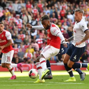 Alexandre Lacazette Scores First Goal: Arsenal vs. Tottenham, Premier League 2019-20 Alexandre Lacazette Scores First Goal: Arsenal vs. Tottenham, Premier League 2019-20