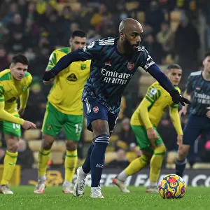 Alexandre Lacazette Scores the Penalty: Arsenal's Winning Goal against Norwich City (Premier League 2021-22)