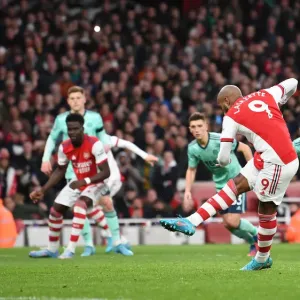 Alexandre Lacazette Scores Penalty: Arsenal vs Leicester City, Premier League 2021-22 Alexandre Lacazette Scores Penalty: Arsenal vs Leicester City, Premier League 2021-22