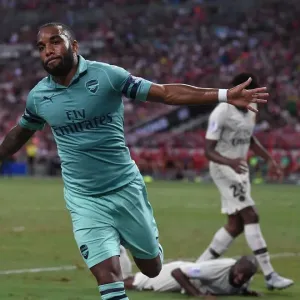 Alexandre Lacazette's Stunning Goal: Arsenal's Victory over Paris Saint-Germain in 2018 International Champions Cup, Singapore Alexandre Lacazette's Stunning Goal: Arsenal's Victory over Paris Saint-Germain in 2018 International Champions Cup, Singapore