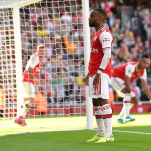 Alexandre Lacazette's Thrilling Goal: Arsenal vs. Tottenham, Premier League 2019-20 Alexandre Lacazette's Thrilling Goal: Arsenal vs. Tottenham, Premier League 2019-20
