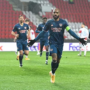Alexis Lacazette Scores as Arsenal Advance in Europa League Quarterfinals Against Slavia Praha (Prague, 2021)