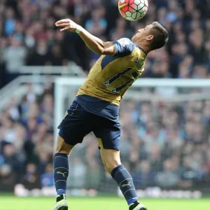 Alexis Sanchez in Action: Arsenal vs. West Ham United, Premier League 2015-16