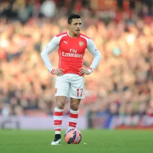 Alexis Sanchez in Action: Arsenal's FA Cup Triumph over Middlesbrough