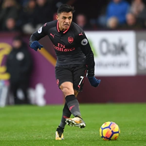Alexis Sanchez in Action: Burnley vs. Arsenal, Premier League 2017-18
