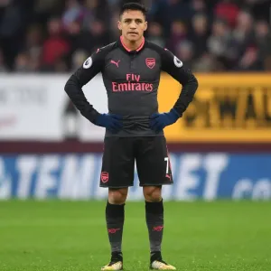 Alexis Sanchez in Action: Burnley vs Arsenal, Premier League 2017-18 Alexis Sanchez in Action: Burnley vs Arsenal, Premier League 2017-18