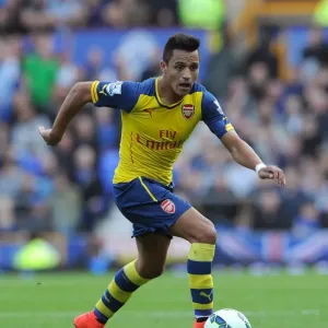 Alexis Sanchez: In Action Against Everton in the 2014/15 Premier League