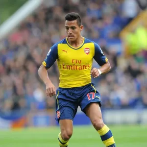 Alexis Sanchez: In Action Against Everton (2014/15 Premier League)