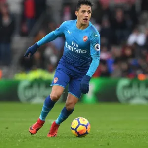 Alexis Sanchez in Action: Southampton vs Arsenal, Premier League 2017-18
