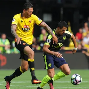 Alexis Sanchez (Arsenal) Jose Holebas (Watford). Watford 1: 3 Arsenal. Premier League Alexis Sanchez (Arsenal) Jose Holebas (Watford). Watford 1: 3 Arsenal. Premier League